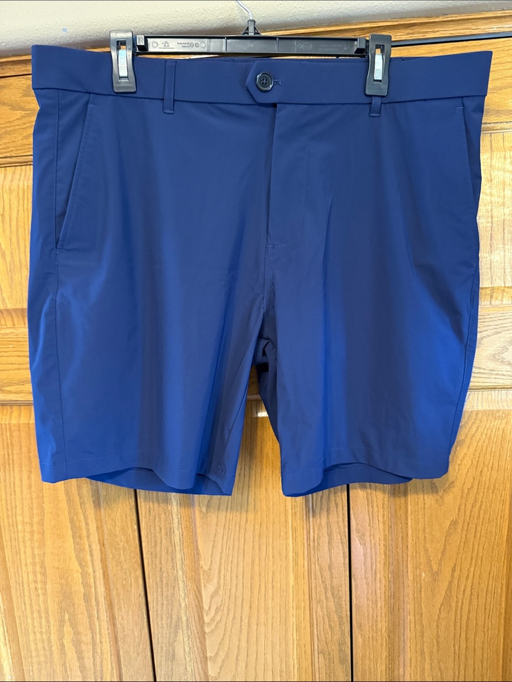 Greyson Men's Flat-Front Performance Shorts — Navy